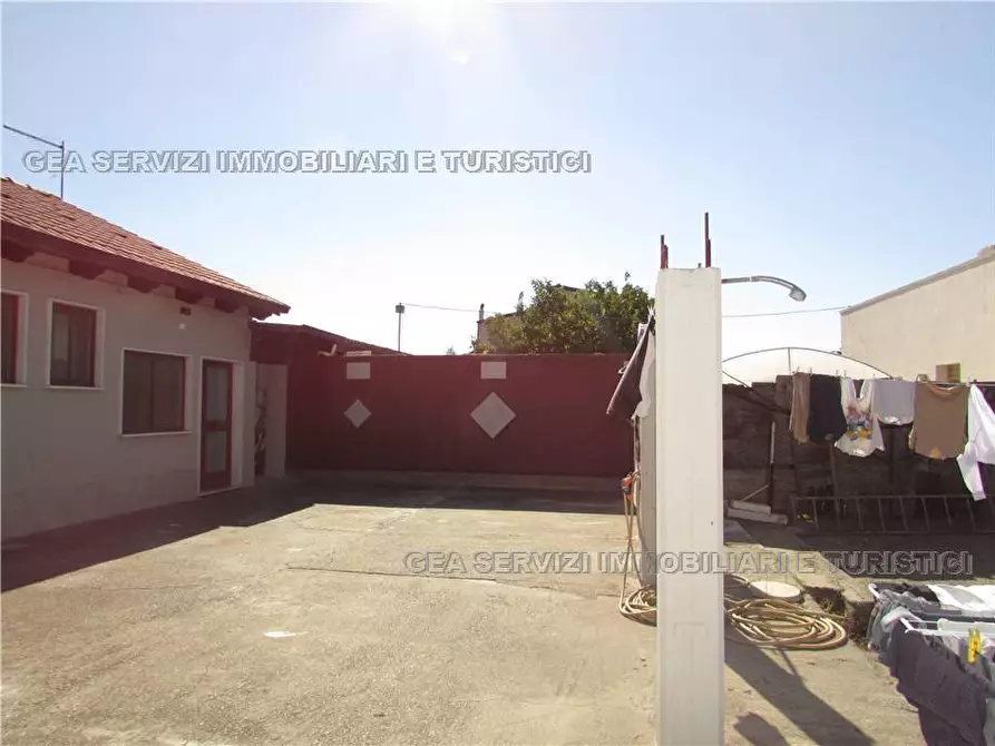 Immagine 19 di Villa in vendita  a Pisticci