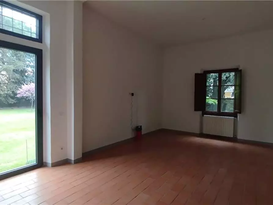 Immagine 8 di Villa in affitto  a Scandicci