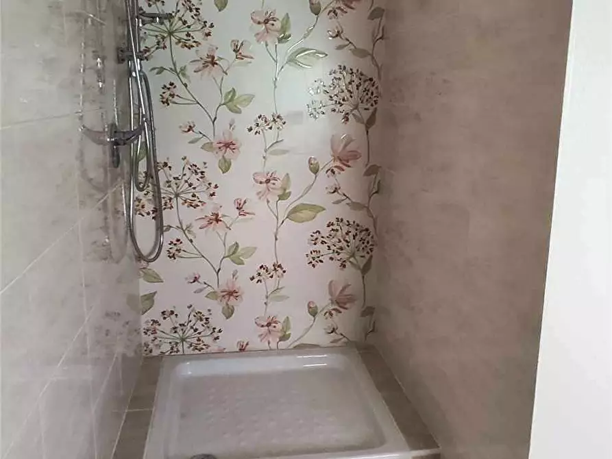 Immagine 17 di Villa in vendita  in Via Via del Popolo, 6 a Assemini