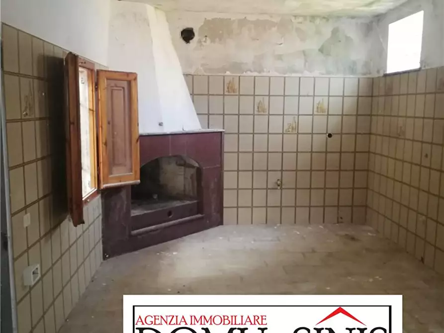 Immagine 15 di Villa in vendita  a Nurachi