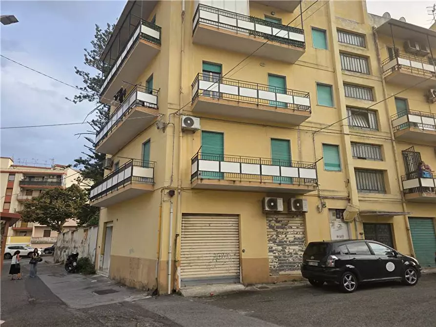 Immagine 16 di Appartamento in vendita  in Via Ettore Faraone a Messina