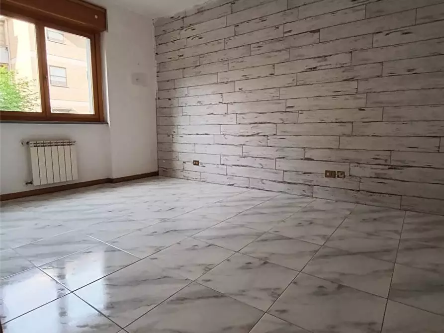 Immagine 9 di Appartamento in vendita  a Latina