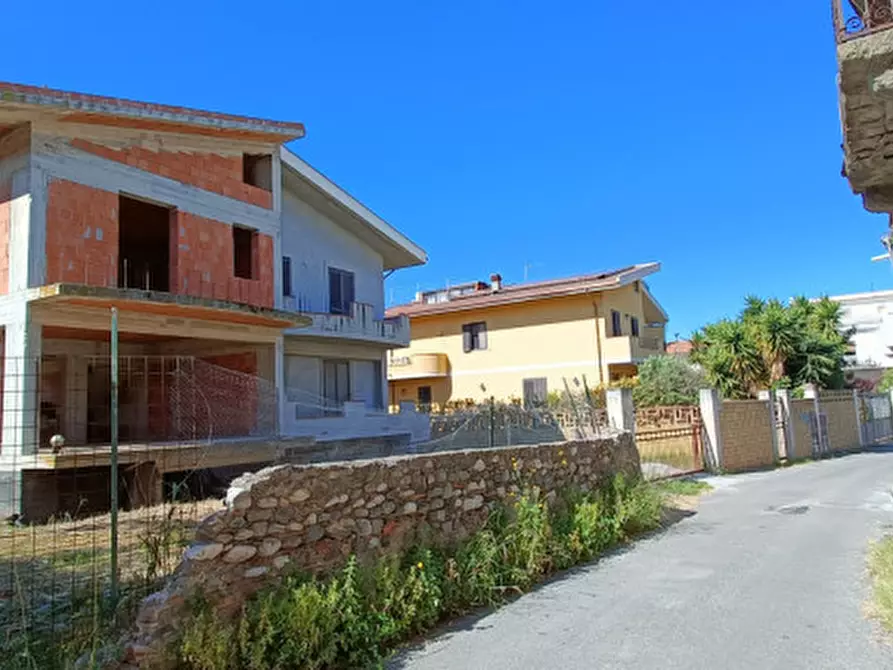 Casa bifamiliare in vendita in via Due Torri, 18 a Milazzo