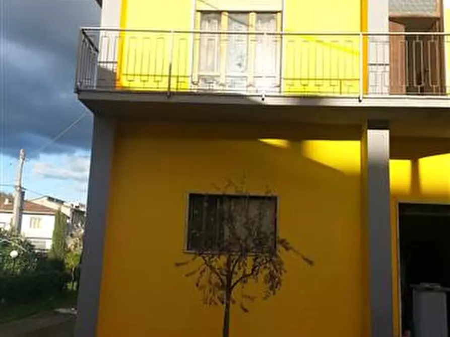 Casa indipendente in vendita in trento a Bucine