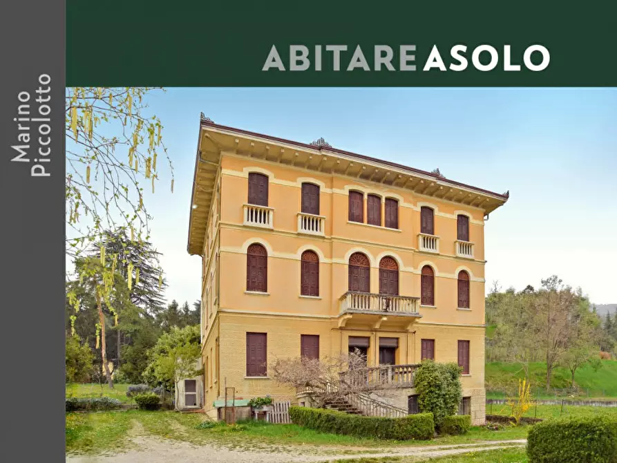 Immagine 1 di Villa in vendita  in via san Giorgio a Cavaso Del Tomba