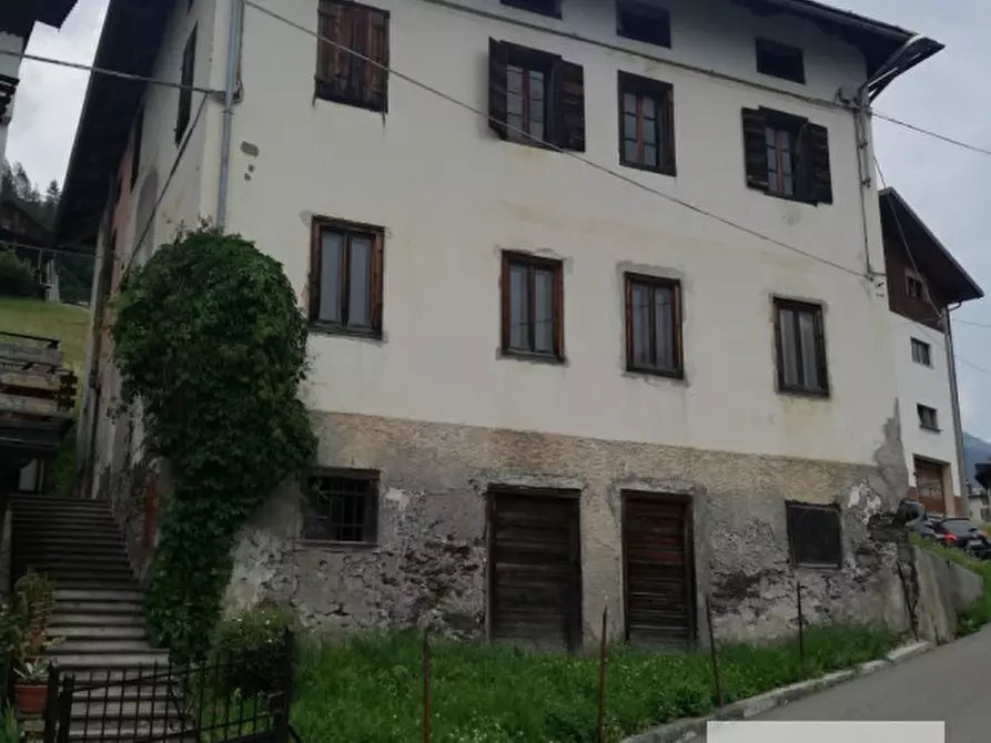 Casa indipendente in vendita in Via del Popolo a San Pietro Di Cadore