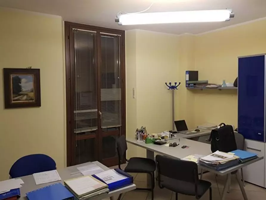 Ufficio in vendita in Via Francesco Genala, N. 31 a Cremona