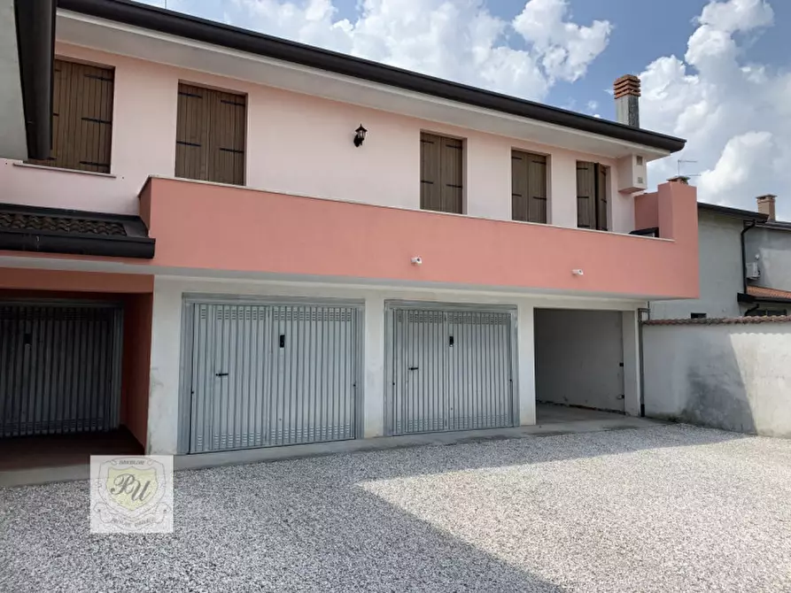 Appartamento in vendita in Via Principe Umberto, 54/B a Villa Estense
