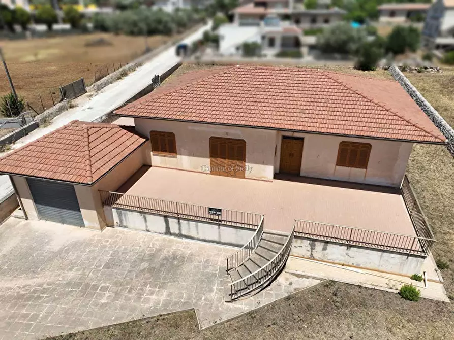Villa in vendita in Via Michelica Musebbi Calicantone a Modica