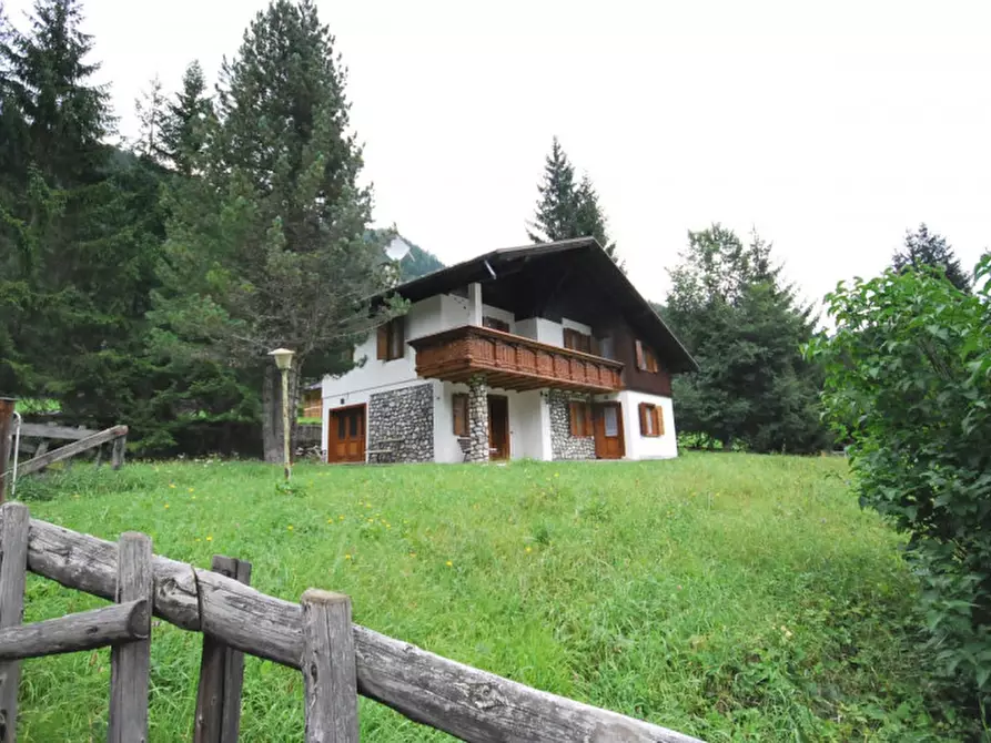 Villa in vendita in Via Tornede a Auronzo Di Cadore