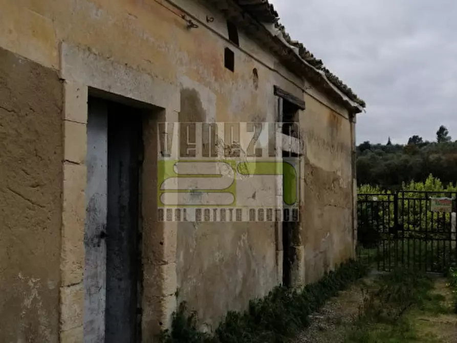 Rustico / casale in vendita in via Salvo d'Acquisto a Noto