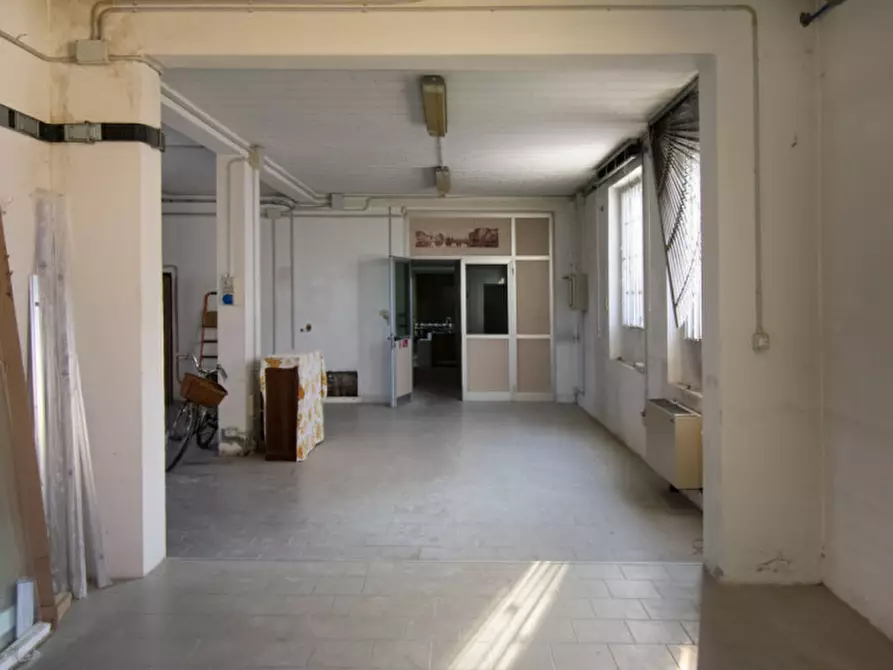 Laboratorio in affitto in Via Emilia Ovest a Parma