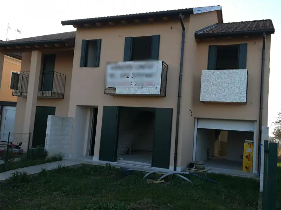 Casa bifamiliare in vendita in vaccarino a Piazzola Sul Brenta