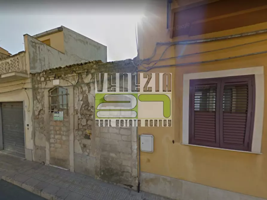 Casa indipendente in vendita in via Nizza a Avola