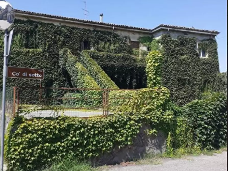 Palazzo in vendita in Via Agazzino 125 a Borgonovo Val Tidone