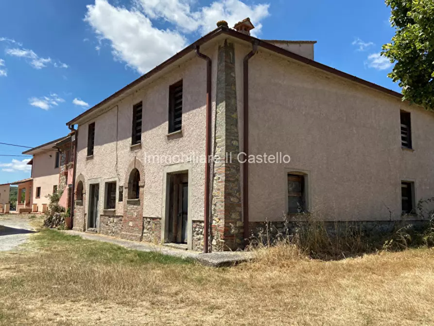 Casa bifamiliare in vendita a Castiglione Del Lago