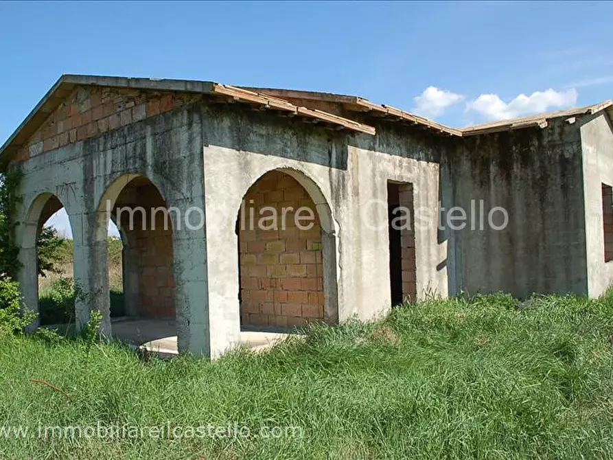 Casa indipendente in vendita in Voc. Muffa a Castiglione Del Lago
