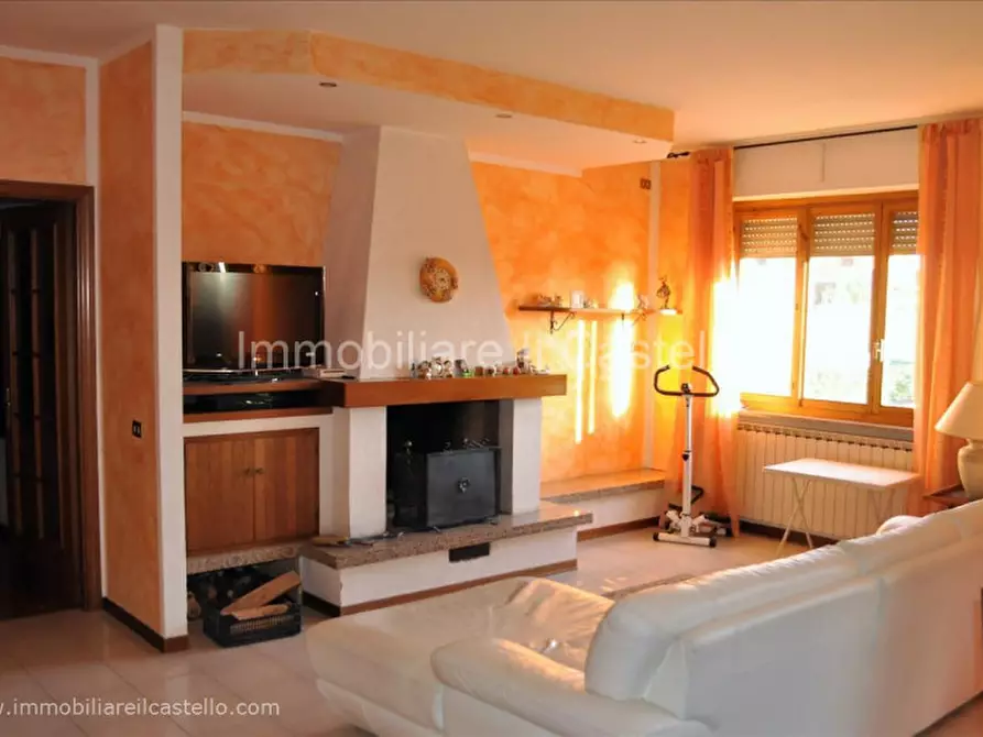 Appartamento in vendita in Via Petrarca, 14 a Castiglione Del Lago