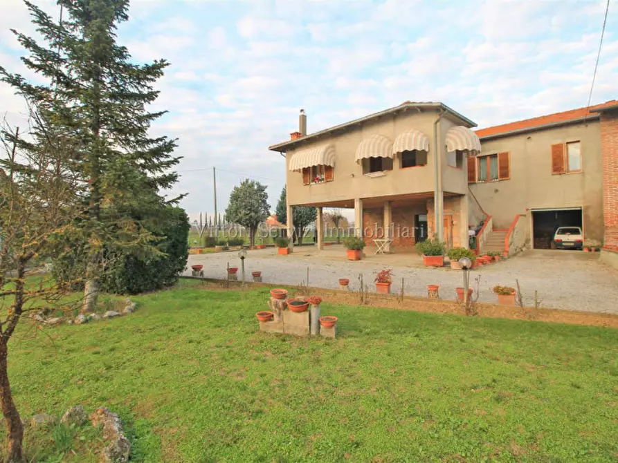 Casa bifamiliare in vendita in via Basilicata a Torrita Di Siena