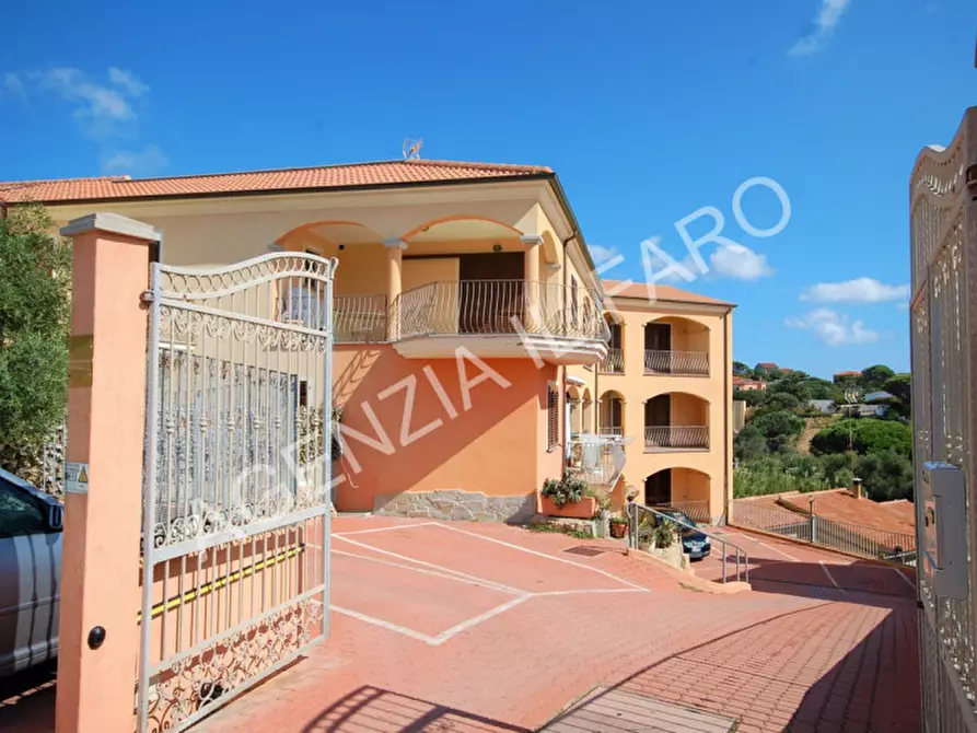 Appartamento in vendita in Via Chiusedda a La Maddalena