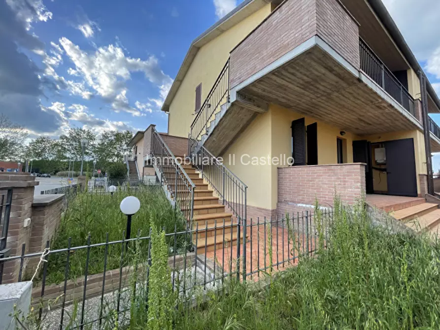 Appartamento in vendita in via carducci a Castiglione Del Lago