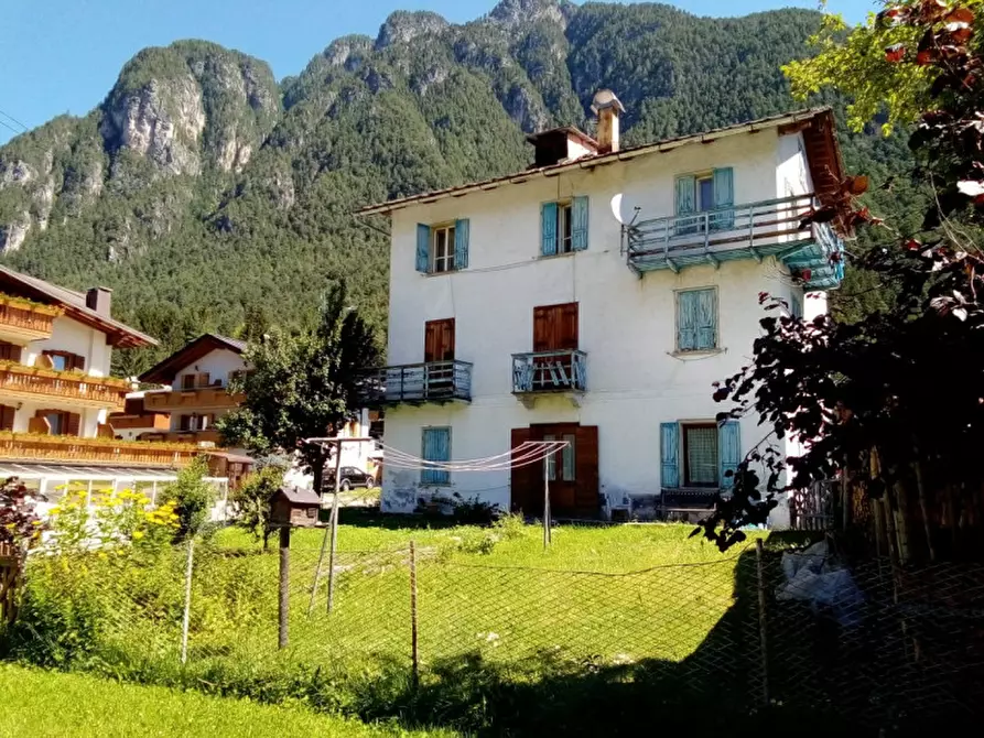 Casa indipendente in vendita in Via Ligonto a Auronzo Di Cadore