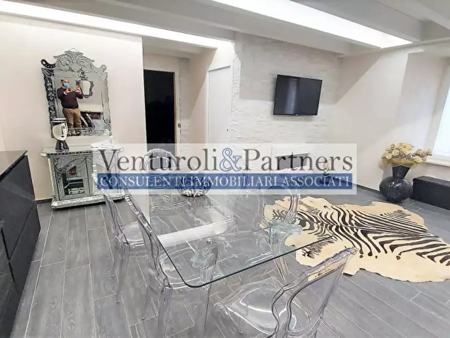 Appartamento in vendita in via Angelo Piatti a Desenzano Del Garda