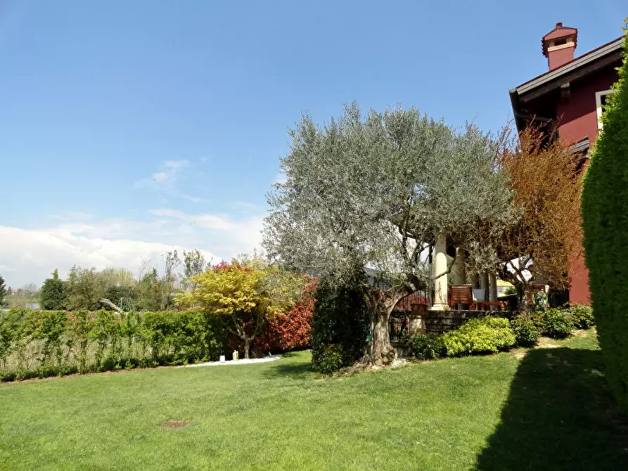 Villa in vendita in via saviabona a Monticello Conte Otto