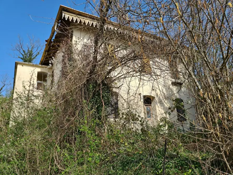 Palazzo in vendita in Loc. Centrale di Giais-Via Pompinio Amalteo, N. snc a Aviano