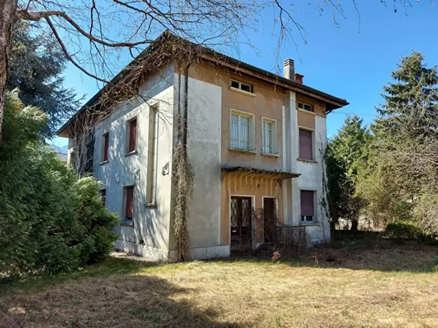 Palazzo in vendita in Via Calvi, N. 16 a Tolmezzo