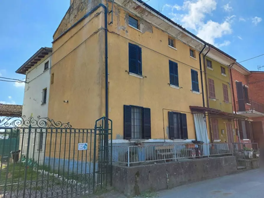 Appartamento in vendita in Via Boscone, N. 60 a Calendasco