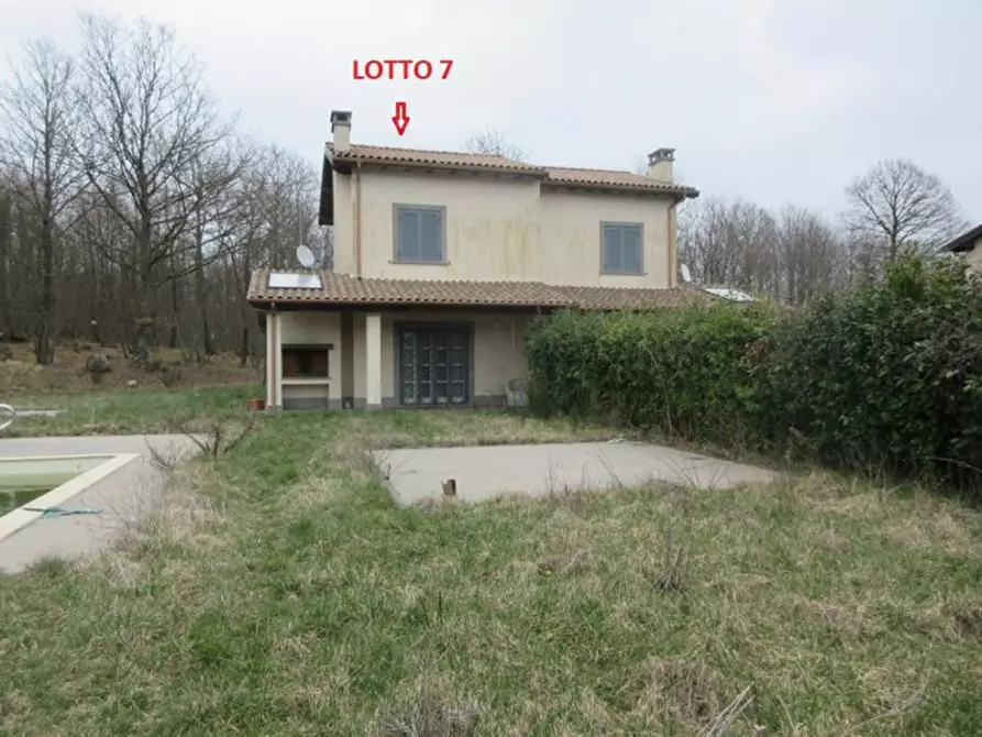 Casa bifamiliare in vendita in Via del Poderetto, N. snc a Acquapendente