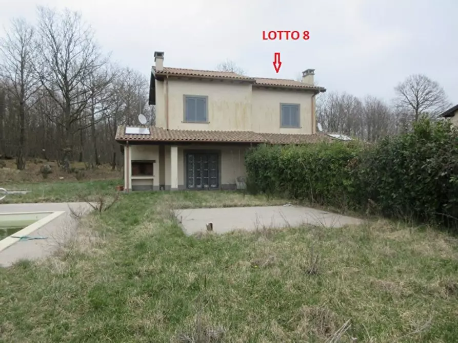 Casa bifamiliare in vendita in Via del Poderetto, N. snc a Acquapendente