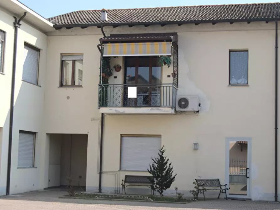 Appartamento in vendita in Via Pastorini 13 a Sannazzaro De' Burgondi