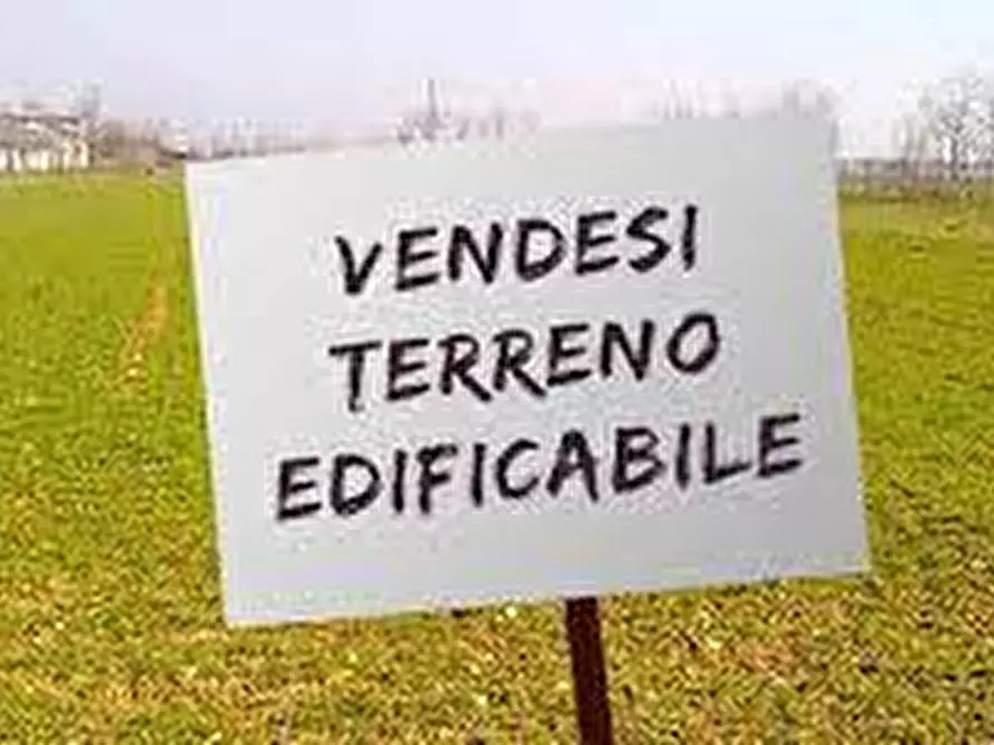 Terreno in vendita in Via Valleselle a Arqua' Petrarca