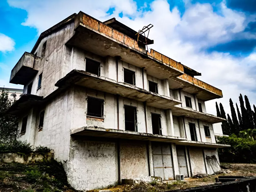 Casa bifamiliare in vendita in Via La torre a Eboli
