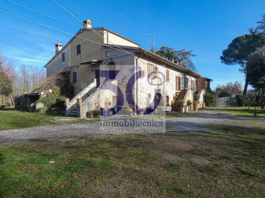Casa bifamiliare in vendita in monte san savino a Monte San Savino