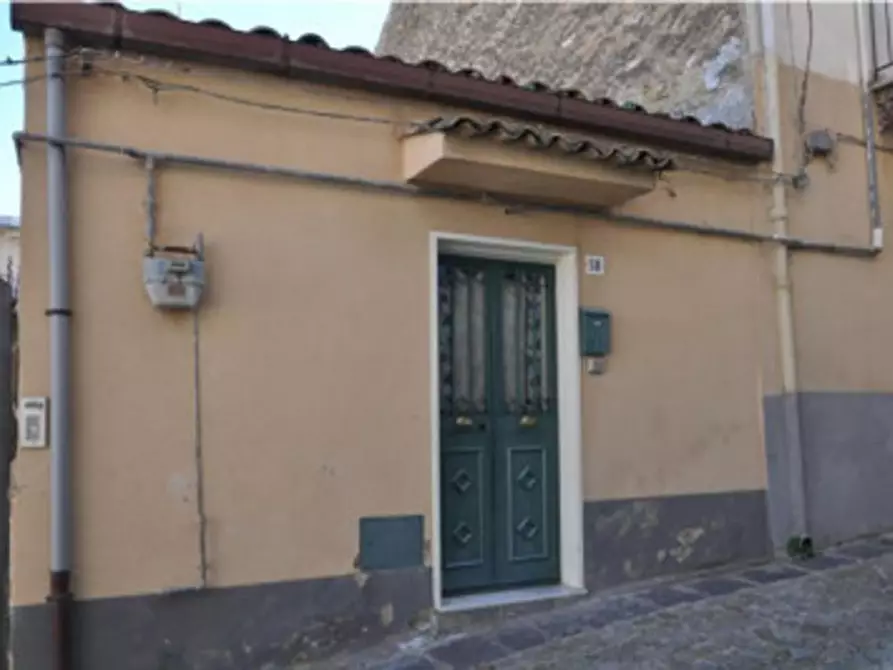 Appartamento in vendita in via Chiarosi, N. 58 a Caltanissetta