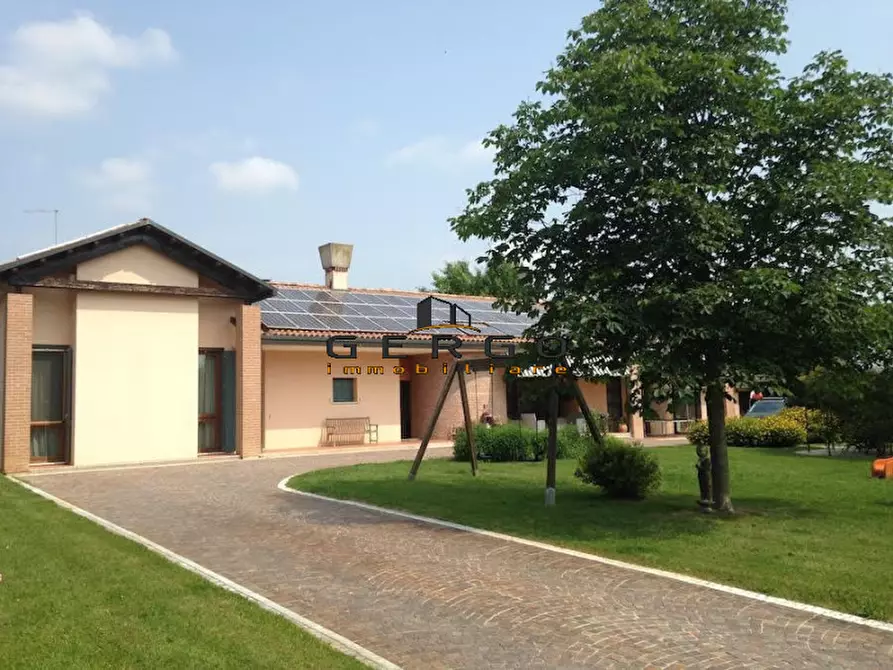 Villa in vendita in Via Roma a San Biagio Di Callalta
