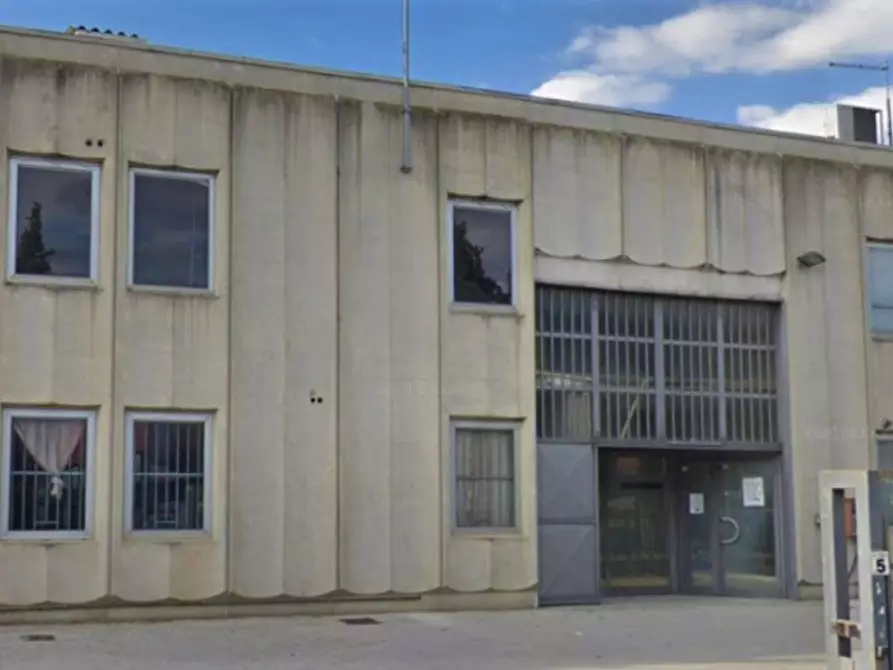 Laboratorio in vendita in Via Evangelista Torricelli, N. 5 a Perugia