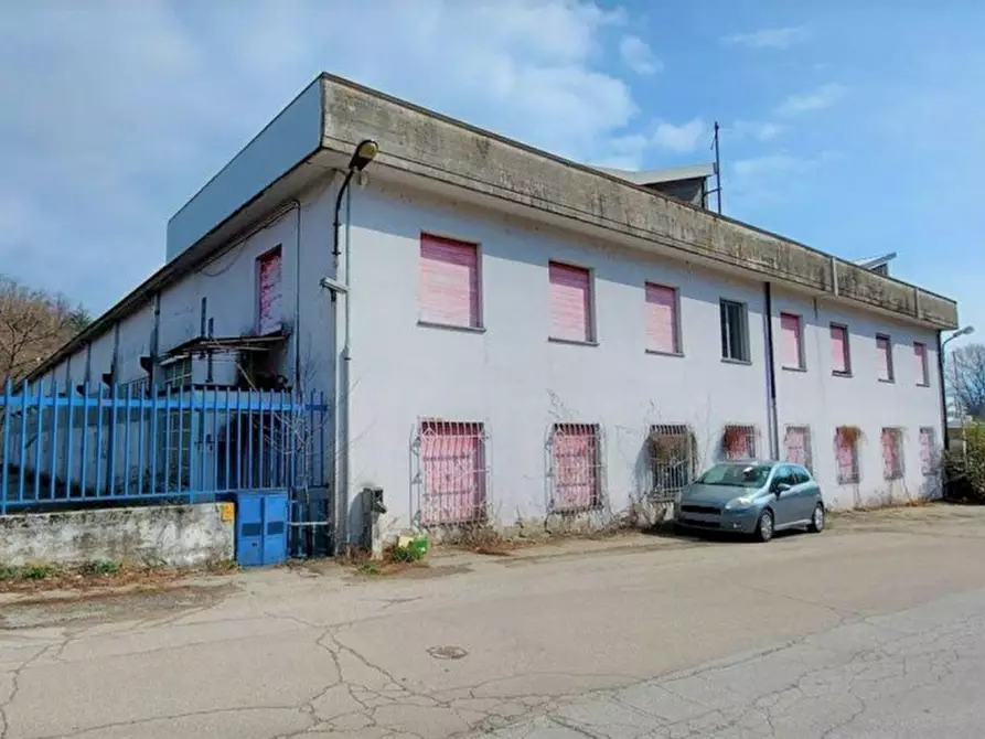 Capannone industriale in vendita in Regione Isella, N. 1 a San Bernardino Verbano