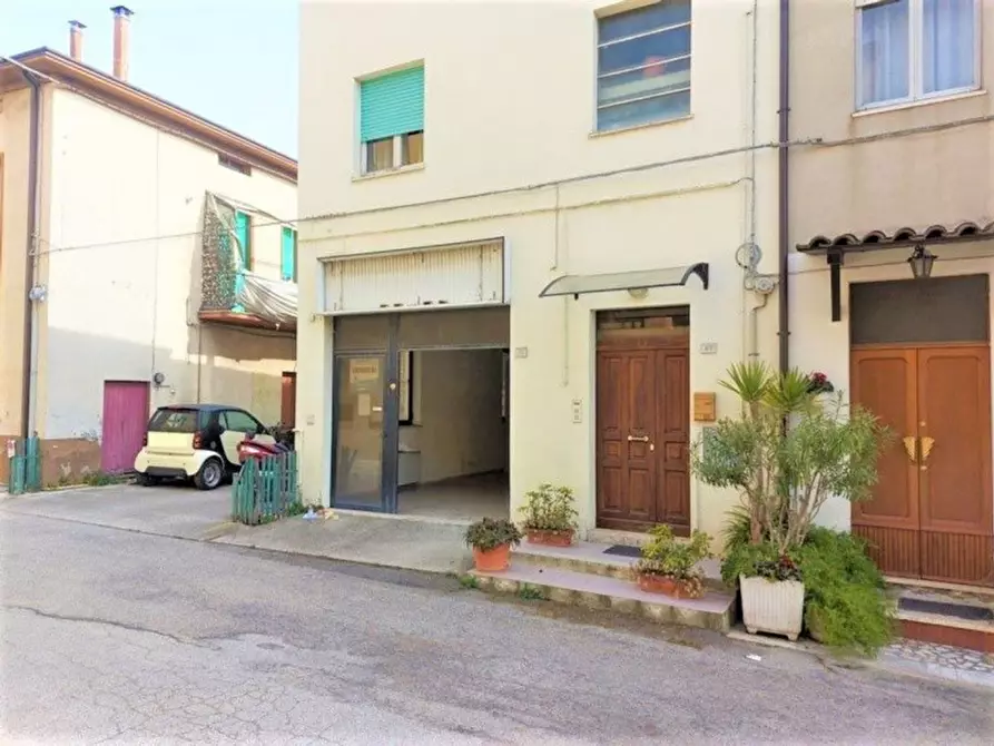 Laboratorio in vendita in Strada Martiri Di Belfiore, N. 71 a Civitanova Marche