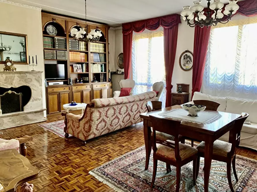 Casa bifamiliare in vendita in Vis Cappello a Noventa Padovana