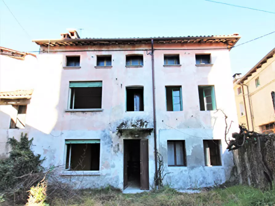 Casa bifamiliare in vendita in Via Alessandro Rossi 4 a Chiuppano