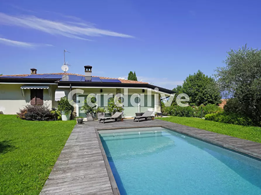 Villa in vendita in Via Trevisago a Soiano Del Lago