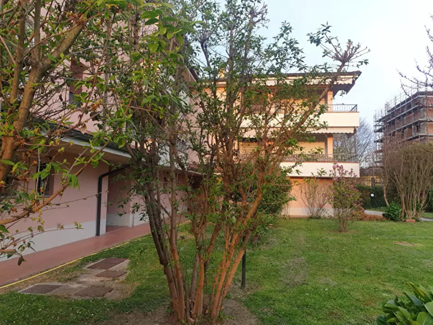 Appartamento in vendita in VIA PRONVINCIALE PER MODENA a Novi Di Modena