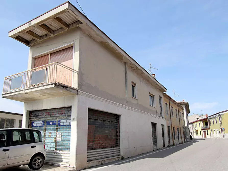 Appartamento in vendita in via ponte a Sant'ambrogio Di Valpolicella