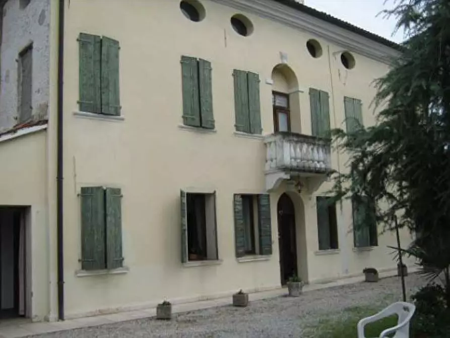 Villa in vendita in Via Cicognara a Montebelluna