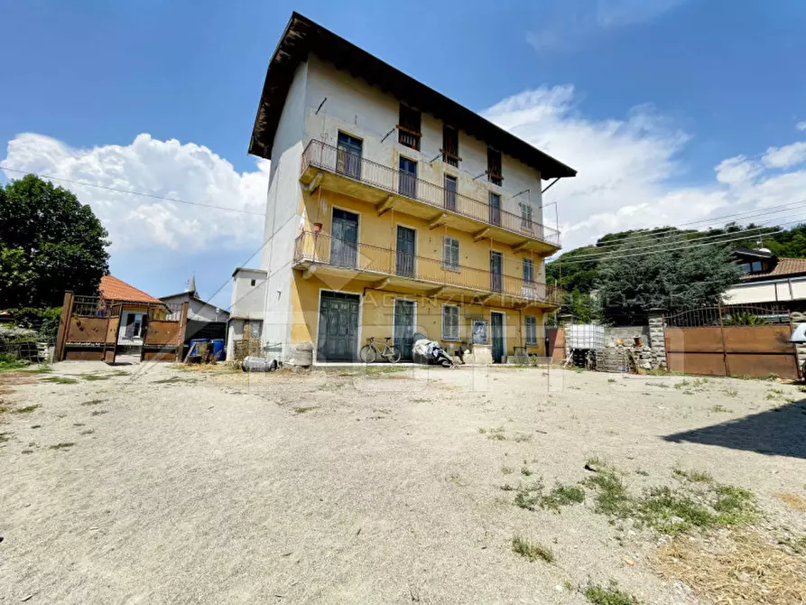 Rustico / casale in vendita in Via Antibo 1 Angolo Via Marconi. a Briga Novarese