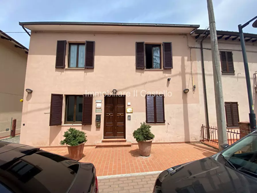 Villetta a schiera in vendita in Via Buozzi a Castiglione Del Lago